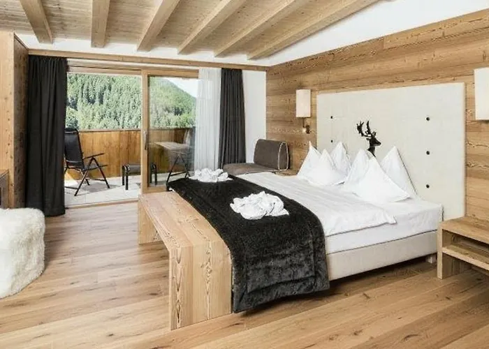 Hotel Dorfer Alpine&Charming
