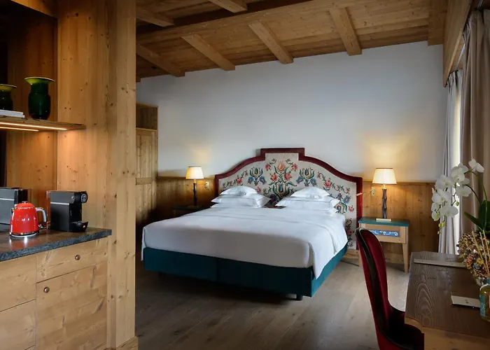 Hotel Tyrol